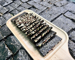 5 Tips mua bánh rong biển kẹp hạt giá sỉ- giá rẻ tận gốc