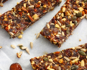 Cách làm thanh gạo lứt không cần lò nướng bổ dưỡng tại nhà