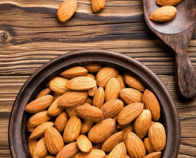 Hạt hạnh nhân bao nhiêu calo ?