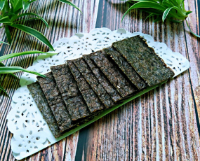 Hướng dẫn làm rong biển kẹp hạt đơn giản