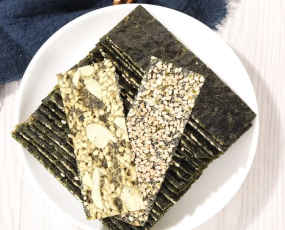 Lượng calo rong biển kẹp hạt là bao nhiêu? Ăn như thế nào để không béo?